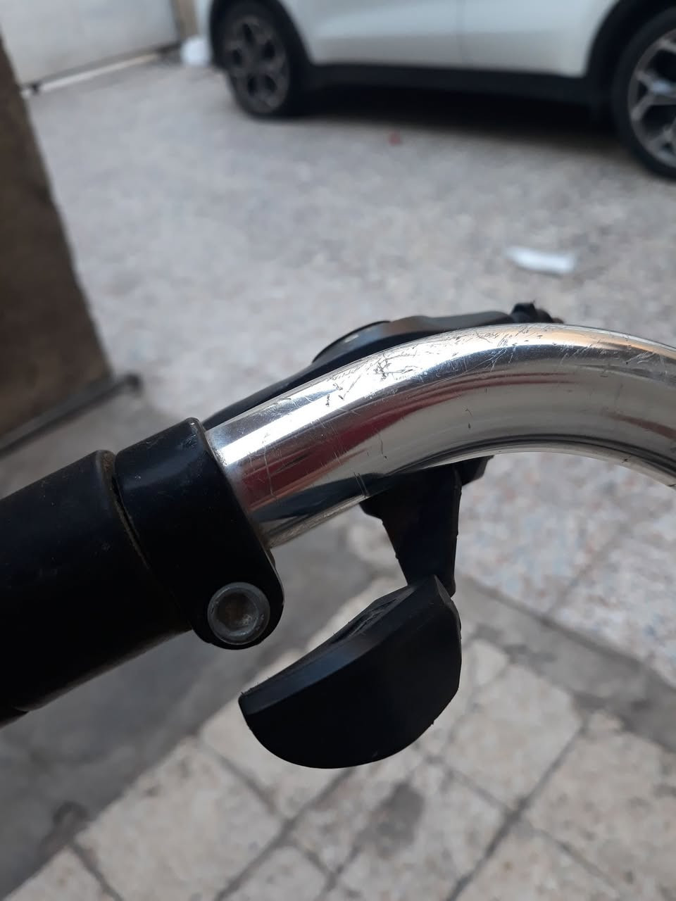 السلام عليكم سكل للبيع مستعمل قليل
ياباني اصلي السعر 175وبي مجال قليل
العنوان:بغداد_حي الجامعه_شارع الربيع _ف.الحمداني
الرقم:***********
