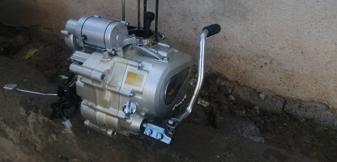 مكينه مال ستوتة للبيع نضيفه كدام العين  ***********
