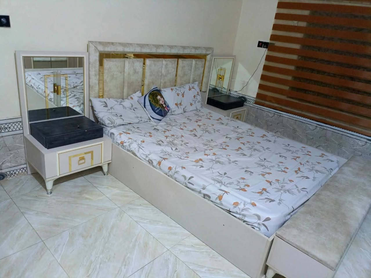 غرفه تركي البيع سعر 900مكان ناصريه شراي يتفضل خاص بس شراي


**إذا كنت صاحب هذا الإعلان وتريد حذفه لأي سبب، رجاءا أرسل رسالة إلى الدعم الفني**