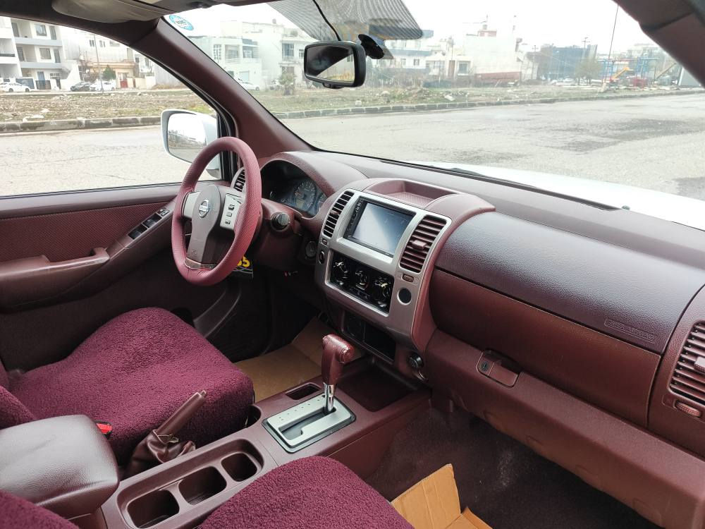 ناڤارا 2012 گێر تۆماتیک ناو سور جام کارەبا گەرمی و تەبریدو هەموو گیانی بەشەرت سەیارەکە مالی دۆستە بۆیاخی نیە بەس کەمێک ساردی هەیە رقم بەغدایە تا 2027 تازەیە بەس بە شەرتی اوەلیات تەقەو ڕەقەی بەشەرت چوار تایەی لۆکی لە ژێرە تازە بەسراوە شاشە ئایپاد هەموو گیانی تازەیە زۆر تازەیە گێرومەکینەی بەشەرت شوین سلیمانی سعر 80 رقم تلفون 📞 ***********📞***********📞 السليمانية, العراق
