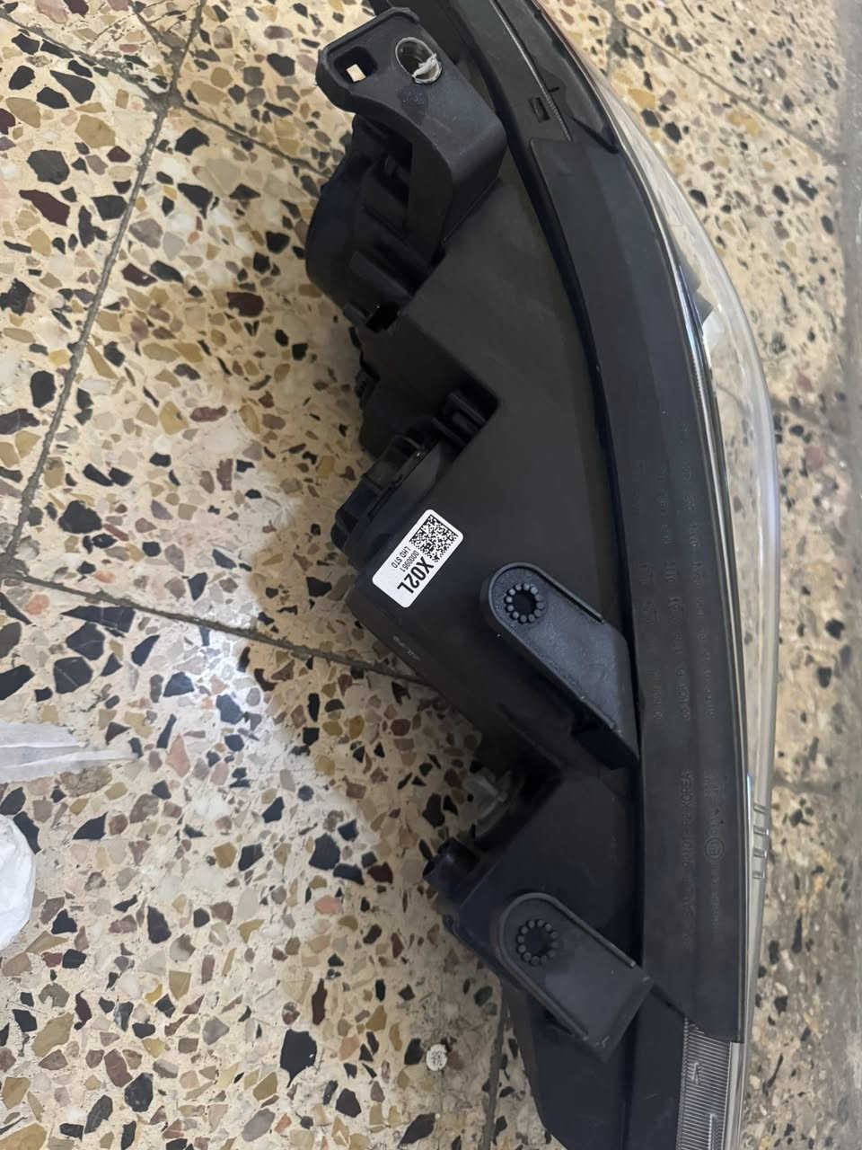 لايت الانترا موديل 17 خليجي صفحت الايسر اصلي شركة تفصيخ لوك سعره 75000 الف رقم تليفون ***********
