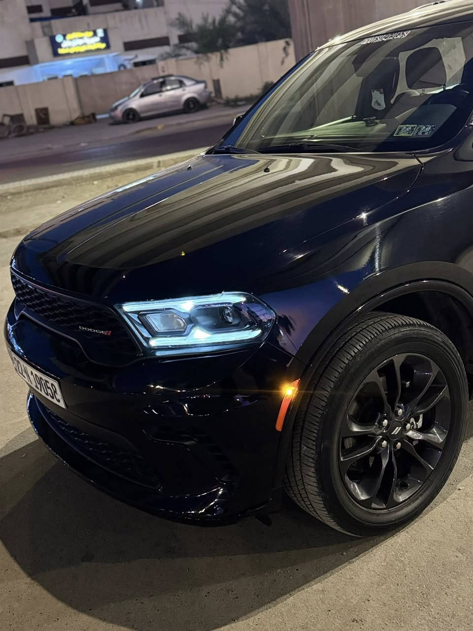 السلام عليكم دورنكو كلين 2024
للبيع فور ويل
محرك (3600) v6
دورنكو ( GT )
موديل 2024
ماشية (15)im
مرقمة اربيل جديد (باسمي)
المواصفات 
1-بصمه 
2-تشغيل عن بعد 
3-كشنات كهرباء 
 ⚡️ تدفئة + تدفئة ستيرن 
(7)راكب  
4-شاشة +كاميرا + حساسات 
5-ويل كب (20) تخم تاير
6-تحكم ستيرن 3 جهات
بلوتوث + كاربلي
شفتات ستيرن + هيتر 
7-رادارات امامي وخلفي 
نظام ايكو 
نظام سبورت 
3 قطع تبريد 
8- جنطة كهرباء  
9- لد نهاري 
10-هزة نهاية 2026 شهر ال 10

مكان السياره بابل / الحله 
السعر $380 وبيها مجال
الاتصال ‭0783 812 5008‬
