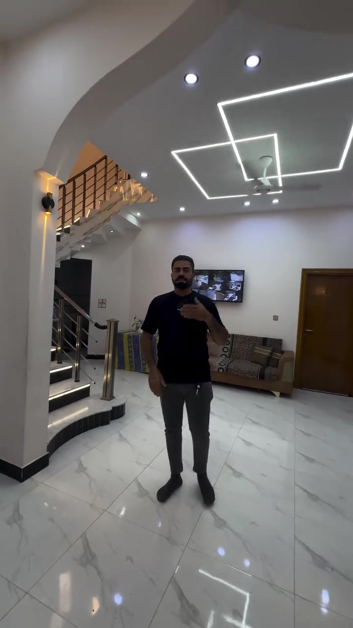 ‏بيت المساحة 400 متر العنوان البصرة أبو الخصيب العوجة شارع الشجرة الطيبة السعر المطلوب 175 قابل للتفاوض البيت يحتوي على خمس غرف منام نوع العقار طابو ملك صرف زراعي سند 25 بناء البيت شخصي شغل درجة أولى للاستفسار اتصال *********** سيد حيدر للعقار
