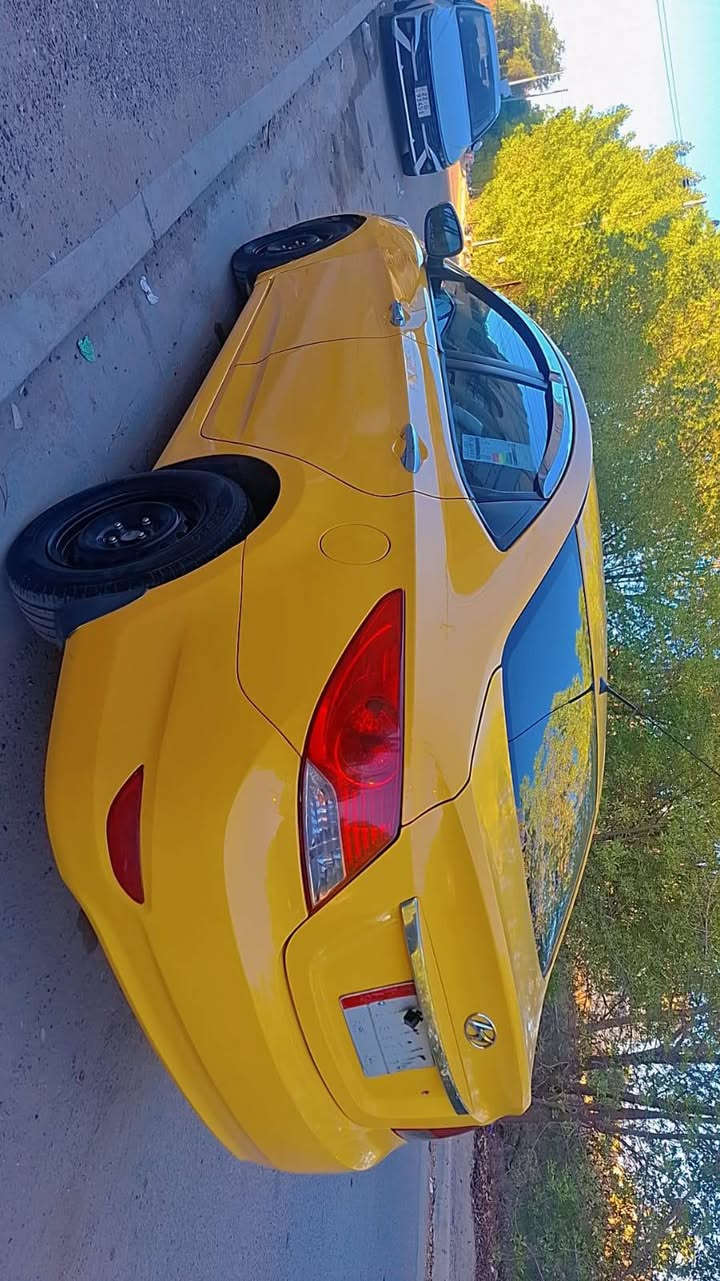 اكسنت ١٢ خليجي 
كفاله من ضربه 
سونار بالمنشور
١٦٠٠ دوش المرغوب 
كم مكان زغار معجون مال تعمير لان دخلتها فرن صبغ جديد صبغ عام  وبولش قبل كم يوم 
تبريد جاهز ما ناقصها شي
غرفتها جديده كلش   
رقم بابل بأسمي  
بغداد السيديه 
٧٩ بيها مجال بسيط حك الجيه 
***********
