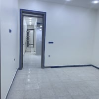 للايجار شقة طابق اول زيرو بناء 2026 طابق اول تتكون من غرفتين وصالة ومط...