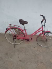 بايسكل للبيع حجم 26 نضيف كلشي شقال جديد رقم 07777419091