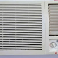 مكيف هواء • نظيف • محتاج تصليح