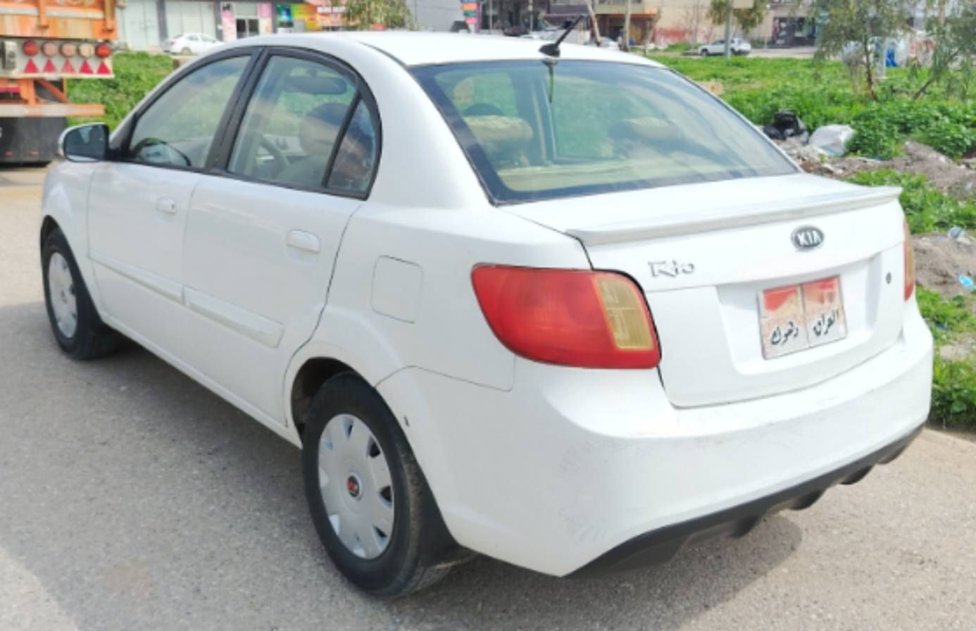 سلام عليكم
رمضان كريم
بيع فقط
كيا ريو
موديل 2011
 ماشي 248 الف
 محرك ( 14) دوش
 كير ( توماتيك )
 تبريد
 طخم تايرات جديد
 باتري جديد
 مابيها دينار مصرف سياره بيها جاملغين الخلف صبغ  مأشر بالصوره و تعديل بل جاملغ الأمامي بدون دواخل بدون اربك بجم خلف كبس كلها شرط سنويه ماساقطه شرط التحويل السعر 80 بي مجال قليل عليها غرامه 900 الف ينزل من السعر مكان السياره دهوك دوميز رقم موبايل *********** وتساب دهوك, العراق
