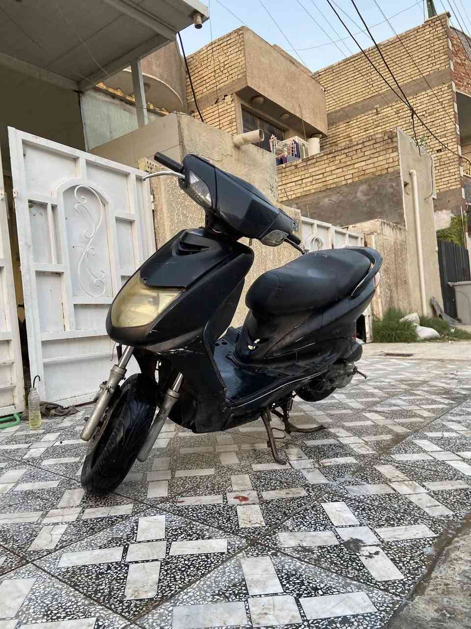🙋🏼سلام عليكم
سكنس نثيه 110💕
الدراجه خير من الله تجفيت جديد
مضبوط👌🏻
كهربائيات جاهزه☘️

الدراجه بيه صدر جديد وزوج خلفيات جدد
قبل فتره بدلتهن🤝🏻

الدراجه بيه خربطه مال كابريتر 👍🏻

اكفلك من السرقه و العشاير 💯

الجاملغ الأمامي موجود

السعر 300 وبيه مجال 

العنوان بغداد الشعب حي اور 

هاتف ***********
