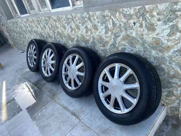 سلام عليكم للبيع ويل نجمه اسمر صلي مال حاوية شرط نضافه وجديه مكفول من التصليح وال عواج وال صبغ تايرات نضاف سعر 4 ورقات مكاني كربلاء 
***********
***********
