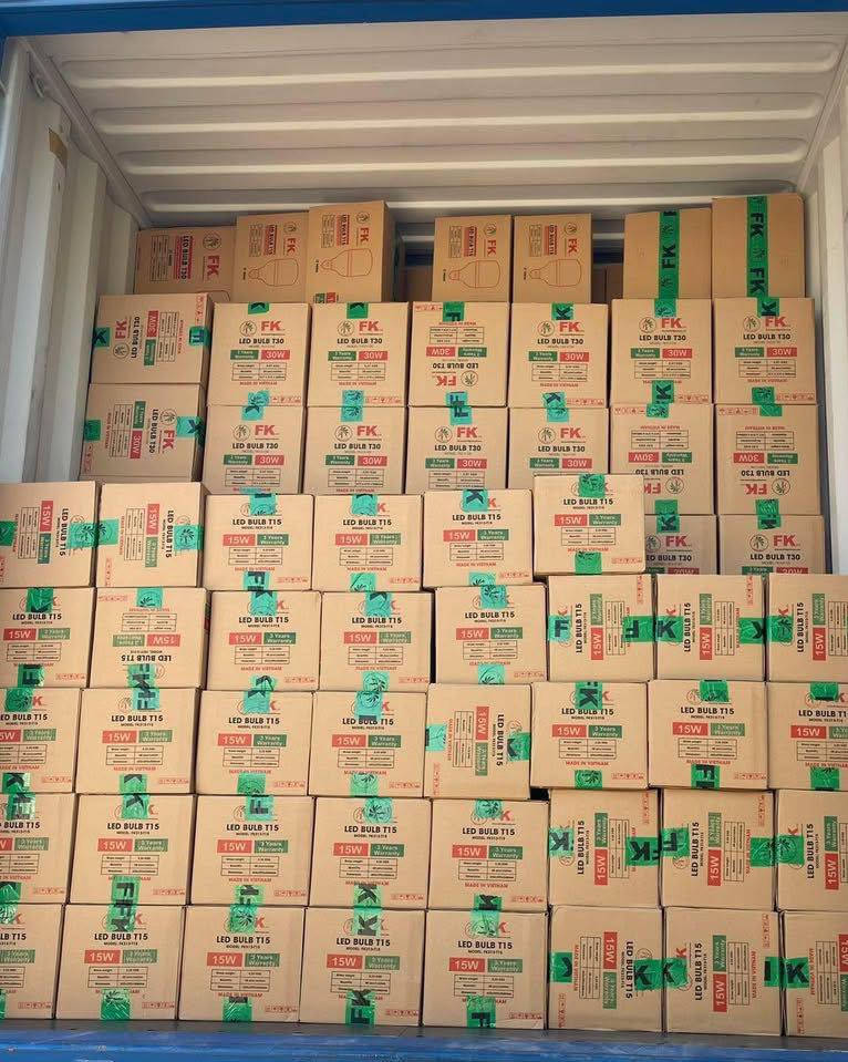 رمضان مبارك على الجميع 
متوفر من المصابيح الفيتنامية 20-30-40 واط فقط نعمل بالبضاعة الاصلية فقط إذا كنت صاحب محل و تعمل بالأصلي تواصل معنا على الرقم التالي ***********
***********
توصيل مجاني لكافة محافظات العراق 
تحياتي 
#انارة #انشائية #كهربائيات #أضاءة #كهربائية
