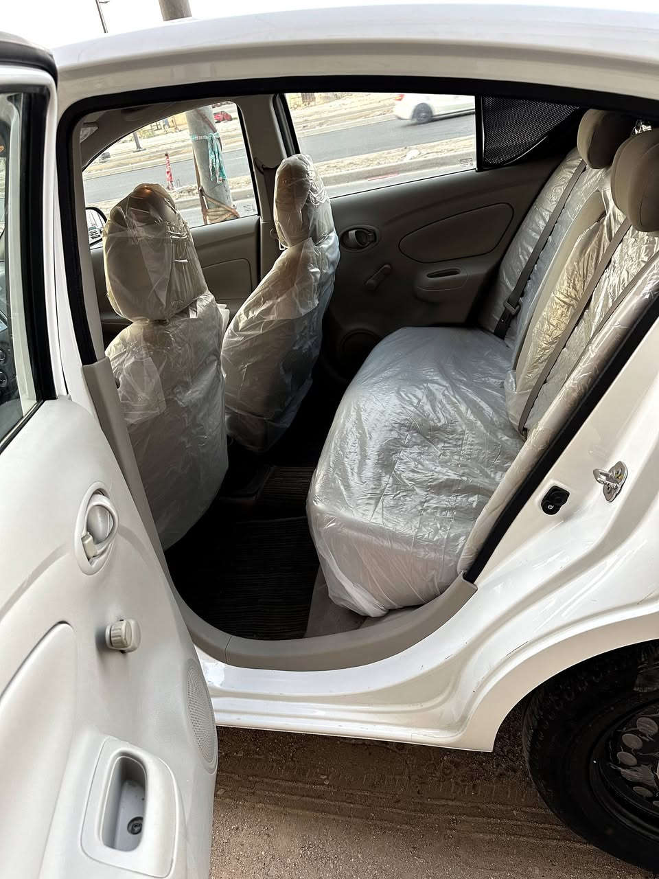 السلام عليكم نيسان صني مديل 2024 هندي البليته الزركه اصل رقم اربيل تبريد ثلج سياره ما ناقصها اي شي ضربتها من الخلف باب الصندوك ضربتها خفيفه جدا صور الضربه موجوده سعر 120 بيها مجال قليل جدا مكان السياره بصره الموفقيه تفاصيل اكثر ***********
