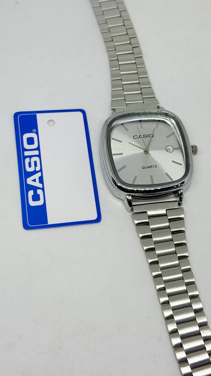 توفر لدينا 
     
🟥 ساعة كاسيو حديد Casio
✔️ عرض تاريخ
✔️ ألوان متنوعة
✔️ سير حديد مختم قبغ وقفل
 
🔵العنوان: قرية تلول ناصر- مفرق الشويرات- جوار أبو مالك للإستنساخ
🟣للإستفسار مراسلة الصفحة أو الإتصال على
*********** 
***********
