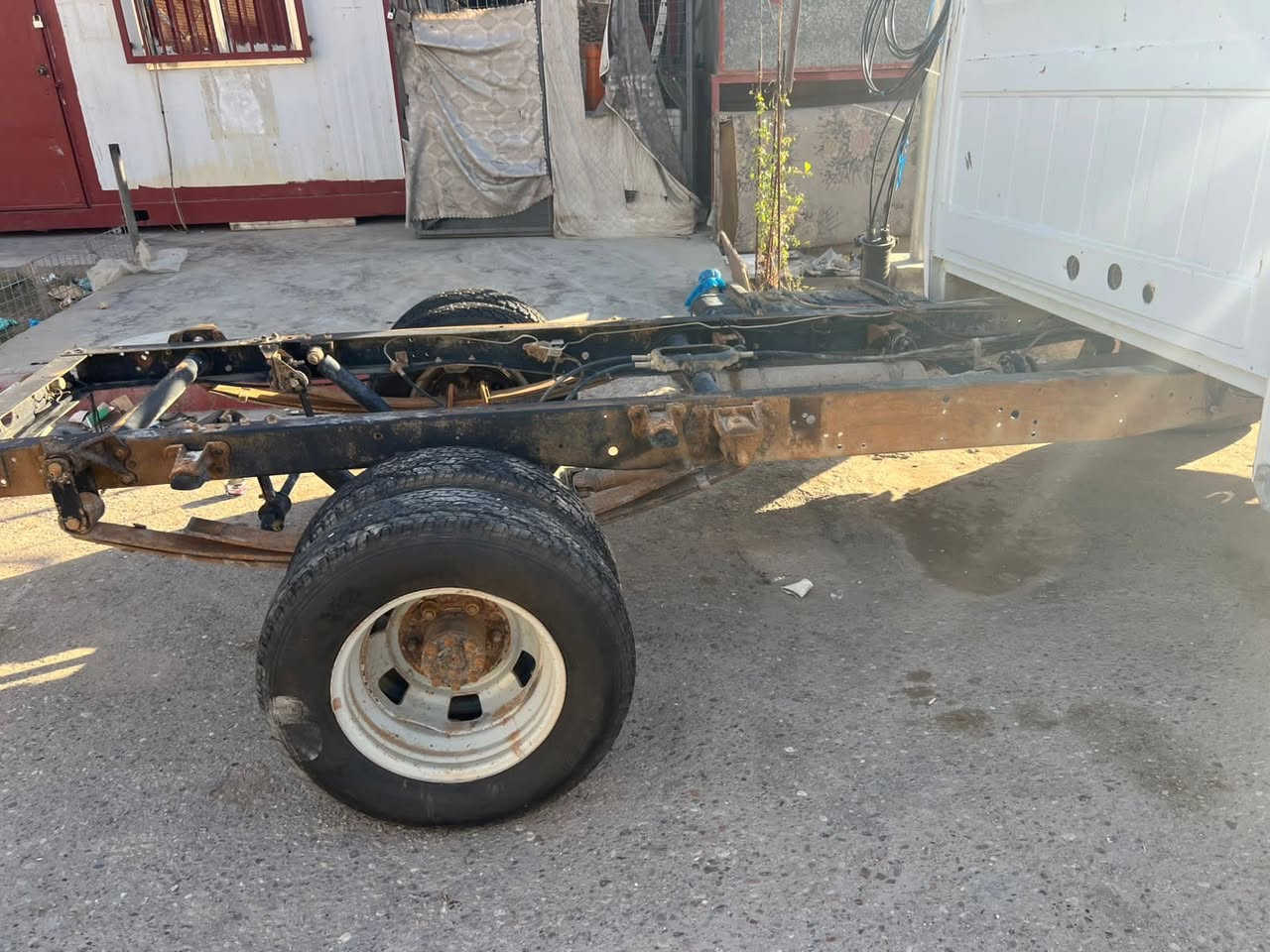 سلام عليكم كازيل 2003مكينه جديده فيت بم جديد كابريتر جديد تخم تايرخلفي حجم205R16 رقم كربلاء سنويه صاقطه سياره بدون تحويل اتعدلك سرقه وعشائريآ عنوان السياره بغداد الشعب سعر23وبيهه مجال ***********
