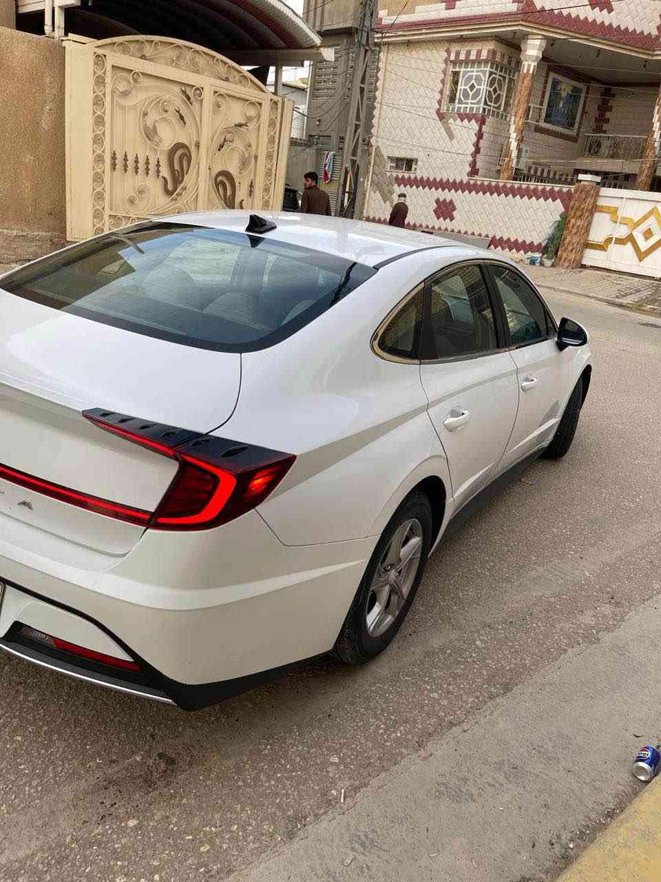 سلام عليكم 
للبيع سوناتا 2020 ماشيه 35الف فقط 
السعر  160 وبيها  مجال
مكينه المرغوب2500
رقم اربيل انكليزي هزه وسنويه جديده
مواصفاتها
كير دكم رادار تحديد مسار تنبيه خروج عن المسار هند بريك بصمة
 لايت عدسات و شاشة كامره دواره
وبعد هواي موصفات 
جاهزه سياره من كل شي
حادثه جاملغ وبنيد سطح بدون داخل شرط كافله من اي صربه داخليه 
مكانه نجف للاستفسار أكثر
 *********** النجف, العراق
