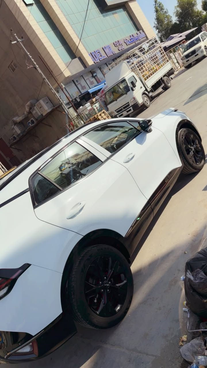 السلام عليكم سبورتج 2025بلاك ادشن فول مواصفات ماعده فتحه
داخل زيتوني مطعم
مكينه 2000 دوش
تتفئه بل كشنات 
مري شفط 
تبريد قطعتين 
رقم بغداد دولي 
شركه دوليه ام الضمان 
بلاك بيانو 
كراسي كهرباء 
جنطه كهرباء
ما طول عليك السياره فول الفول ما عده فته 
سعر 220 بيه مجال
مكفوله كفاله عامه ***********

