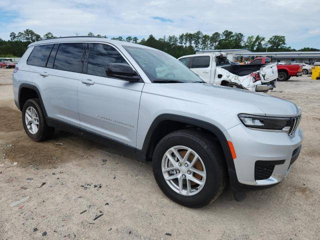 السلام عليكم 
جيب كراند شيروكي لاريدو 2024 وارد امريكي دخول جديد 
 شهداء رقم ذي قار 

موصفات سيارة : كلشي موضح بالصور 
 
بدون ايرباك سليم + سياره بنوراما فتحه 
 
الضرر فقط جاملغ جانبي راجع نفسه بدون تبديل اي قطع مكفوله 

مكاني ذي قار / الناصريه 
***********
