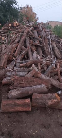 ورحمه الله وبركاته من رخصة صاحب الكروب  حطب للبيع أما تصل على رقم الها...