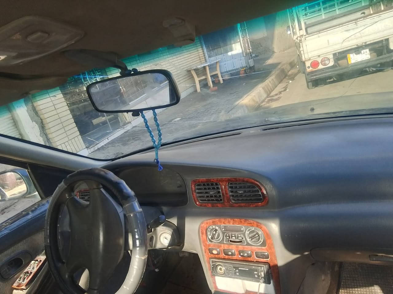 السلام عليكم كيه كريدوس رقم ديالى للبيع رايده14ورقه وبيه مجال صاحبه بل ظلوعيه والله سياره حلوه وناعمه بل شارع لاتنقيص ولا تبخير بيه خياسات بلهلالات خابرني ومارجعك وتدلل رقم الهاتف ***********
