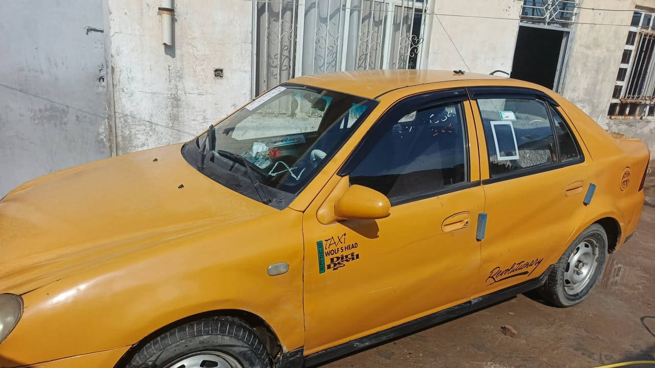 سيكي رقم بغداد مشروع وطني
محرك كير نضاف 
مابيه ضرر فقط دواير
شاشه مضخم بيه 
هيئة 80الف غرمات صفر
شرط تحويل فقط
كاربون بيه 
سعرهه 33
***********
