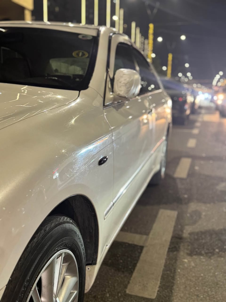 شاهینە ٢٠٠٥ بڕاوە
ناو زەرد
گێڕ و مەکینە بچوک 
بێ دووکەڵ
٤ تایەی لۆکی ڕۆیاڵی لەسەرە 
سەیارەکە کامل مەسروف کراوە 
هایدرۆلیکی ڕۆنی گێڕ و مەکینەی تازە تێکراوە 
٢ دوگمە سوکان لێگزز 
بێ تەقە و ڕەقە 
 ٢ کوشن کارەبا
کامێرا .حاسە 
تەبرید سارد و گەرم 
٦٦ هەزار ڕۆشتووە  
٥٥ گەڵا و معامەلەکی  کەم 
*********** السليمانية, العراق
