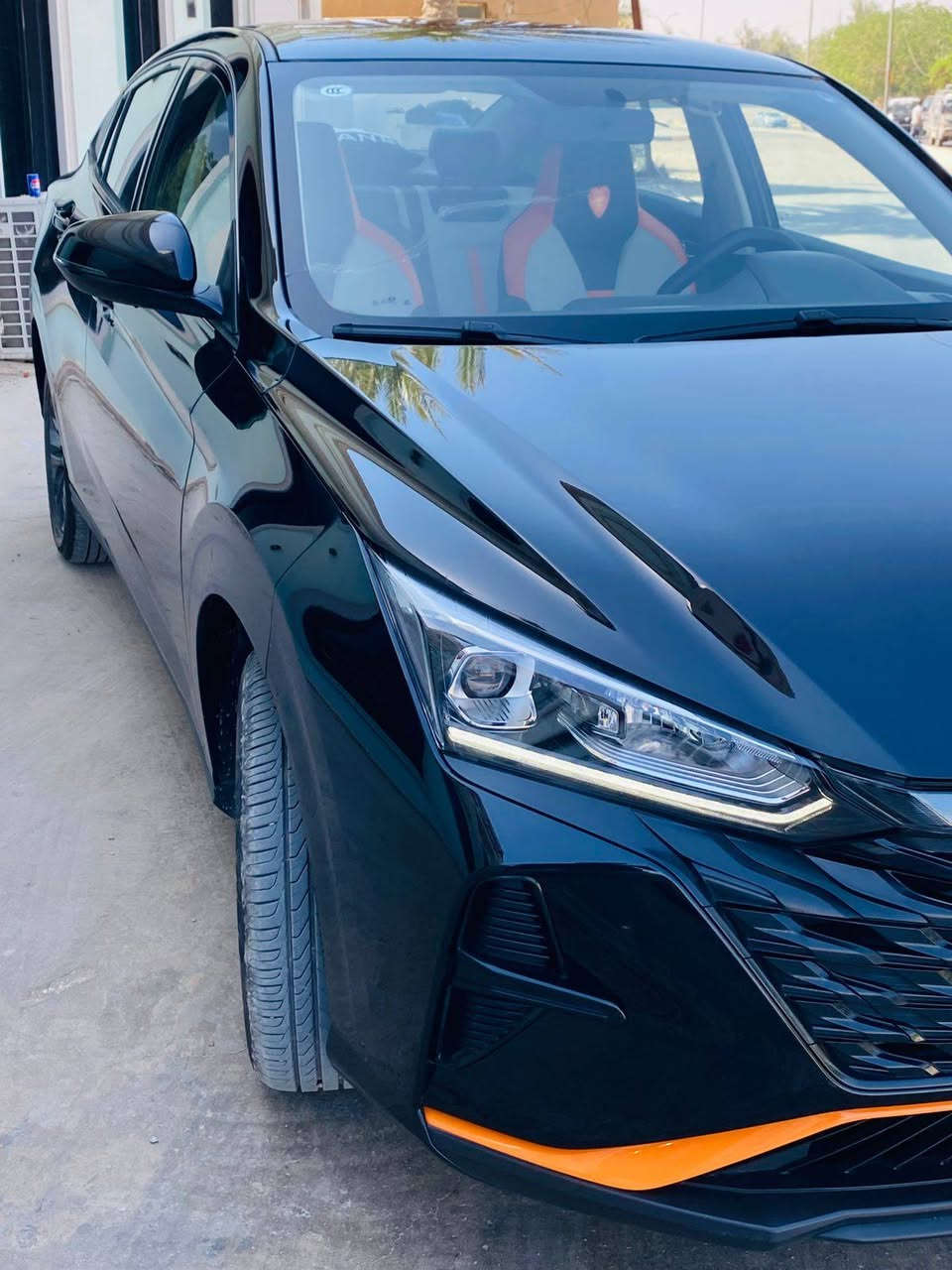 السلام عليكم دونغ فينغ شاين A30 موديل 2024 لون اسود رقم بغداد اوربي باسمي محرك 1500 تنفس طبيعي كير 6 نمر دبل كلج بصمه تشغيل وهندبريك بصمه كشنات جلد تحكم ستيرن  سعر 110 بيه مجال سياره ماشيه 13 الف كيلو وكاله ليث العبيدي بعد بالضمان سياره 200 الف كيلو او 6 سنوات مكاني بغداد ***********
