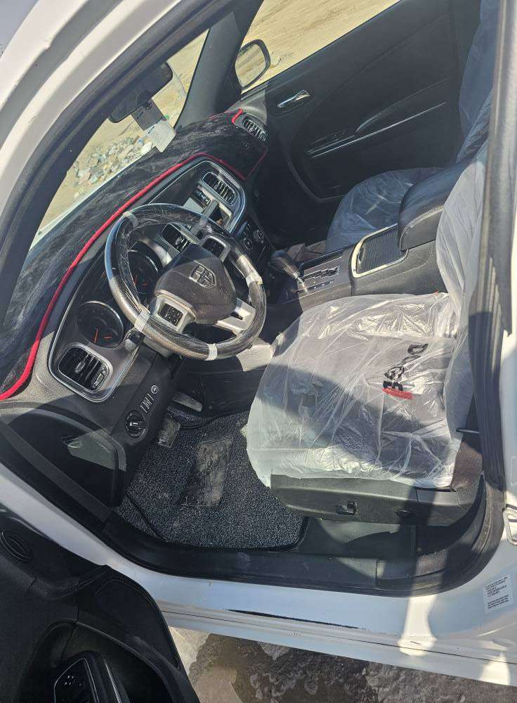 بيع او مراوس كورلا فقط
جارجر. مديل 2014 وارد امريكي مدكر وبنيد بدون دواخل 
سنويه 2028 رقم بصره
سعر قفل قفل 145 
مكان السياره البصره الزبير البترو كيمياويات 
سياره جاهزه من كلشي غرفه كسر كارتون 
حداده اماميه وخلفيه جديد
تبريد ثلج 
مكينه وكير واكسل كفاله 
لايت كشافات زنون اصلي 
فيس ما اجاوب 
*********** البصرة, العراق
