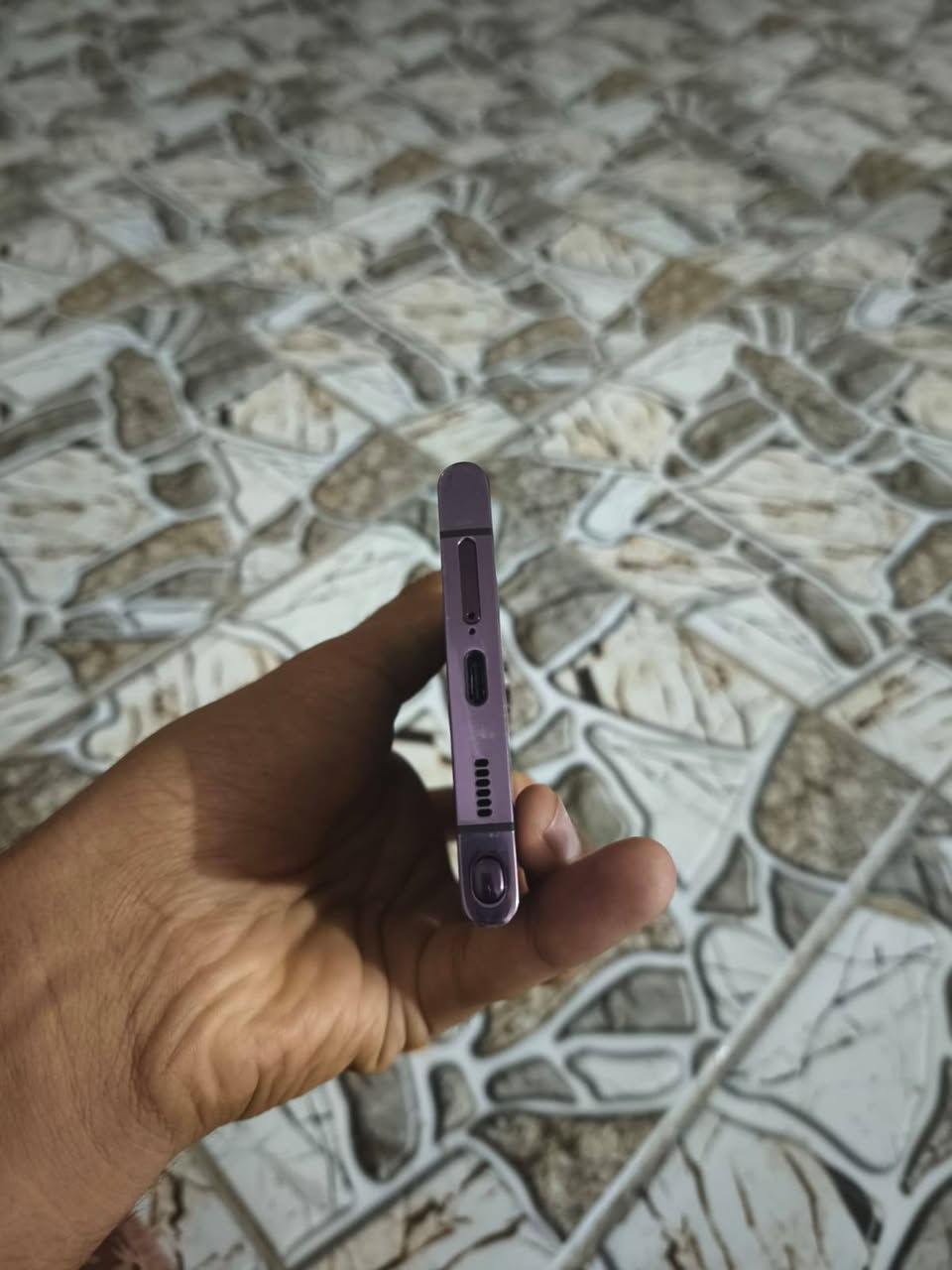 سلام عليكم 
للبيع s22الترا لون بنفسجي الون المميز ذاكره 256 
بصمة الوجه✅️
بصمة الاصبع✅️
جهاز مكفول من كلشي 
سعره600وبي مجال 
العنوان نجف كوفه علوة الفحل
تفواض واتساب***********
