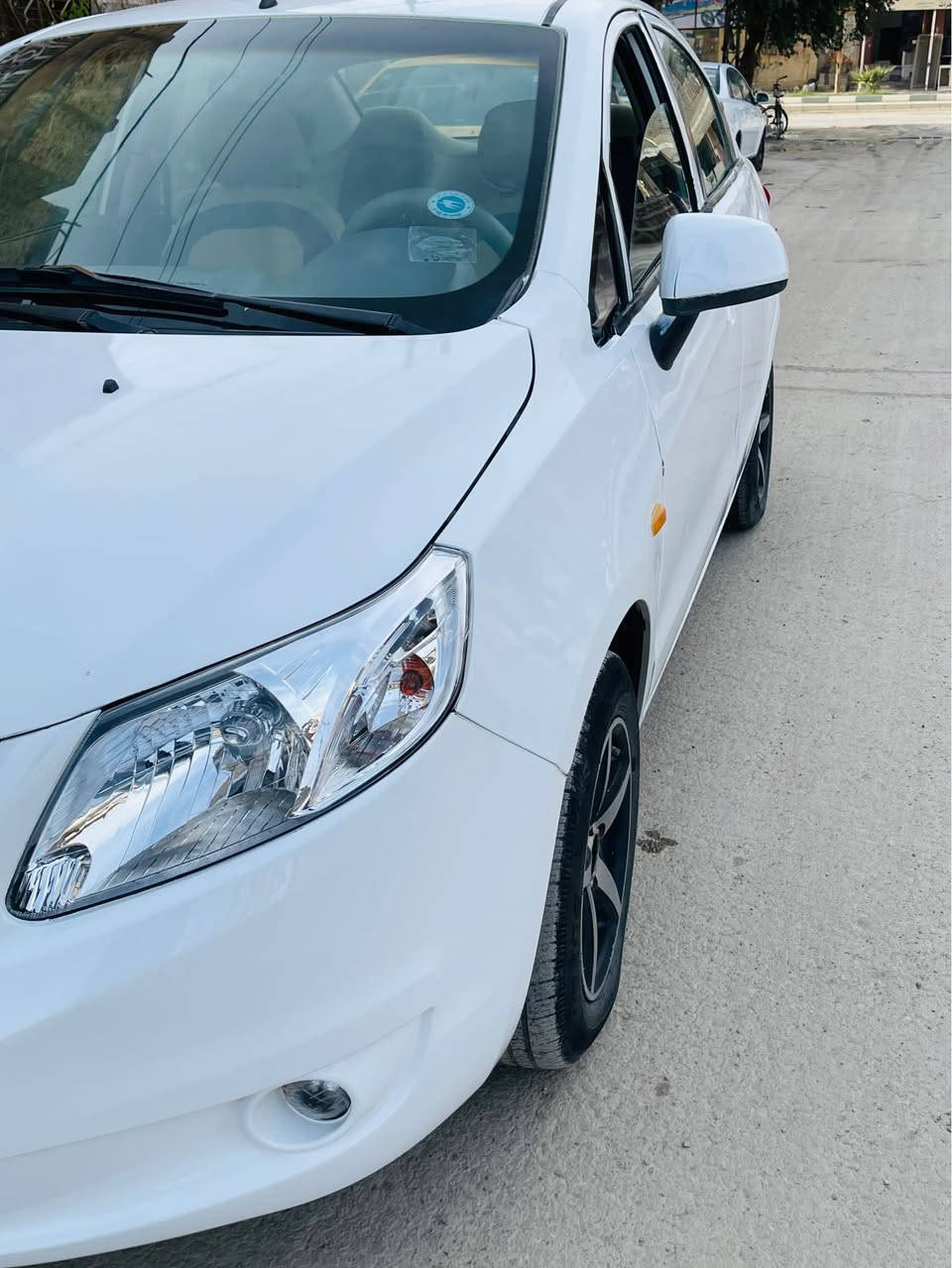 للبيع شوفرليت سايل 
سيارة جاهزه موديل 2012 مكينة بيكاتشو السياره جاهزه وخير من الله جاهزه كير ومكينه وحداديه وتخم تاير وباتري وكهـربائيات بأسمي تحويل ثاني يوم 
مكان السيارة ذي قار قضاء الشطرة 
السعر 55 وبيها مجال بسيط 
مگلف بالنشر وغير متواجد على الفيسبوك 
هـ*********** الشطره, ذي قار
