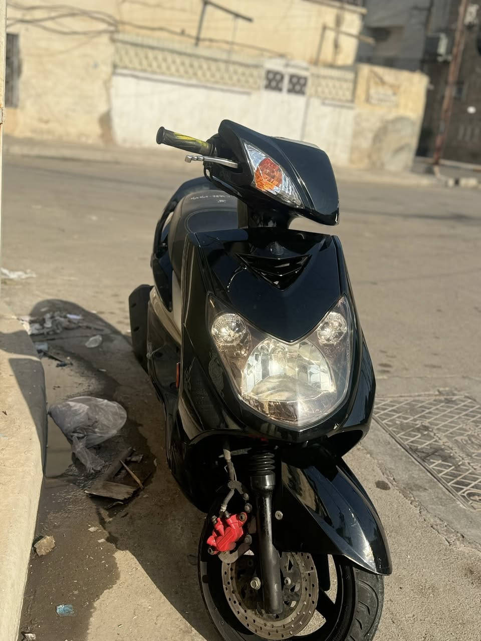 سلام عليكم دراجه سكنس فحل نوزل خطين طلاعات مكفوله كفاله عامه 
مكان بغداد الطوبجي السعر 1400 وبيه مجال 
***********
