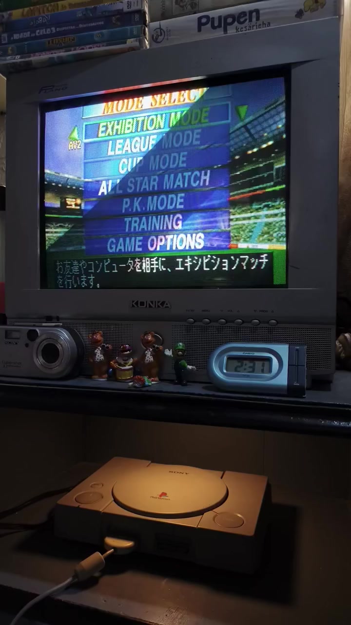 PlayStation 🎮
سوني ون ياباني مخزن تخزين قديم 
نضافة الجهاز والعدسة 90%
كامل ملحقات 
جويستك أصلية شغالة 🔥
الفيش الثلاثية أصلية مختمة سوني 
يجي معاه جنطة بيها 12 قرص بيهم إلي يشتغل وبيهم لا 
سعره 50 ألف ✨ 
متوفر توصيل كافة المحافظات


**إذا كنت صاحب هذا الإعلان وتريد حذفه لأي سبب، رجاءا أرسل رسالة إلى الدعم الفني**