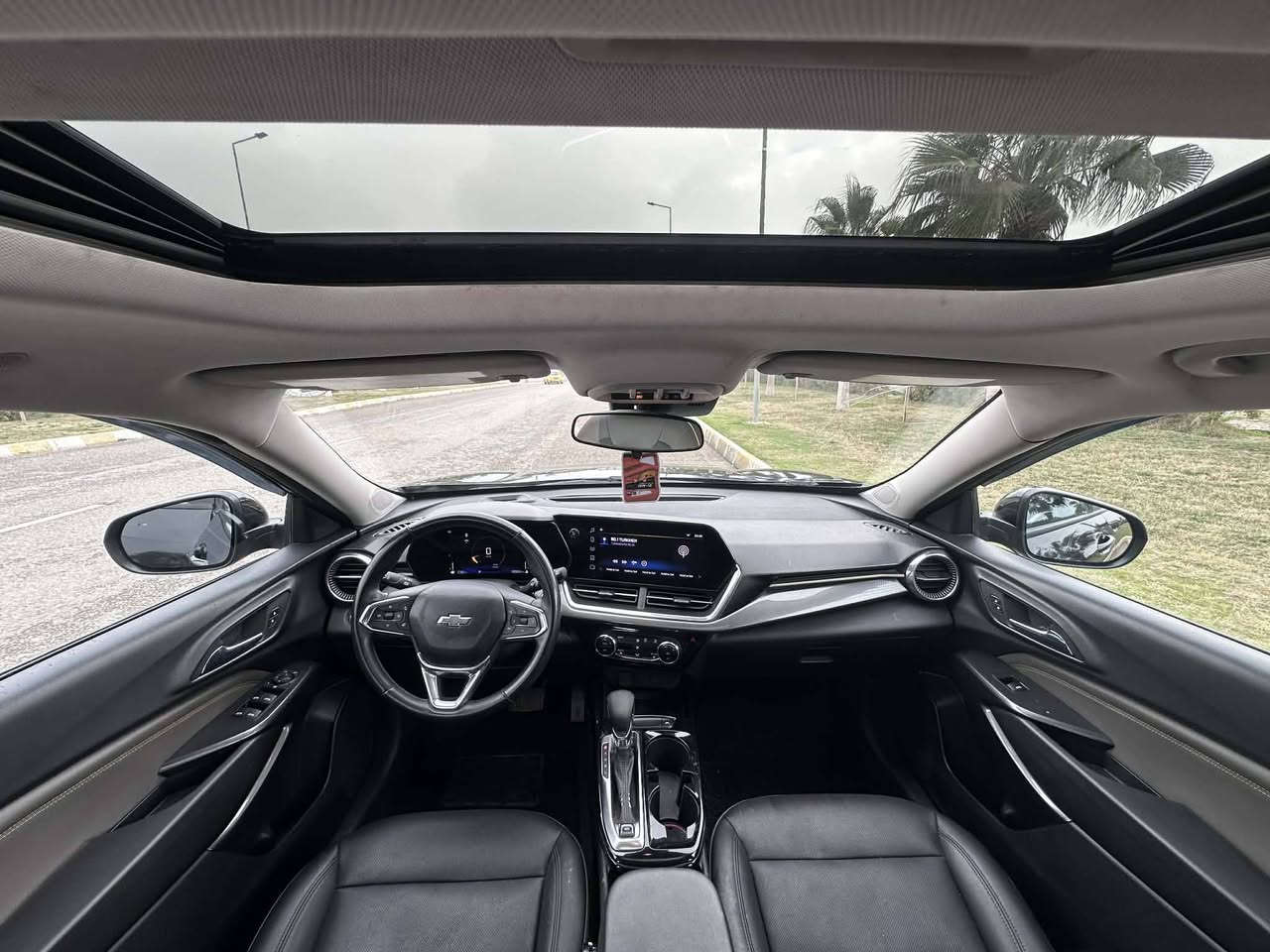 شوفر ليت تراكس موديل 24 اكتف فول مواصفات  مكانهاكربلاء المقدسة 
السعر ١٢٠ قفل
ماشيه ٢٢الف كيلو وليس ميل
رقم شمالي تريد تحويل أو تريد وكاله 
بيها اربع قطع صبغ وصور الحادث بالمنشور 
سبب البيع يشهد الله محتاج فلوس 
بالعافيه على الياخذها سياره بمعنى الكلمه 

اذا ممكن ترفع المنشور بصلاة على محمد وال محمد


**إذا كنت صاحب هذا الإعلان وتريد حذفه لأي سبب، رجاءا أرسل رسالة إلى الدعم الفني**