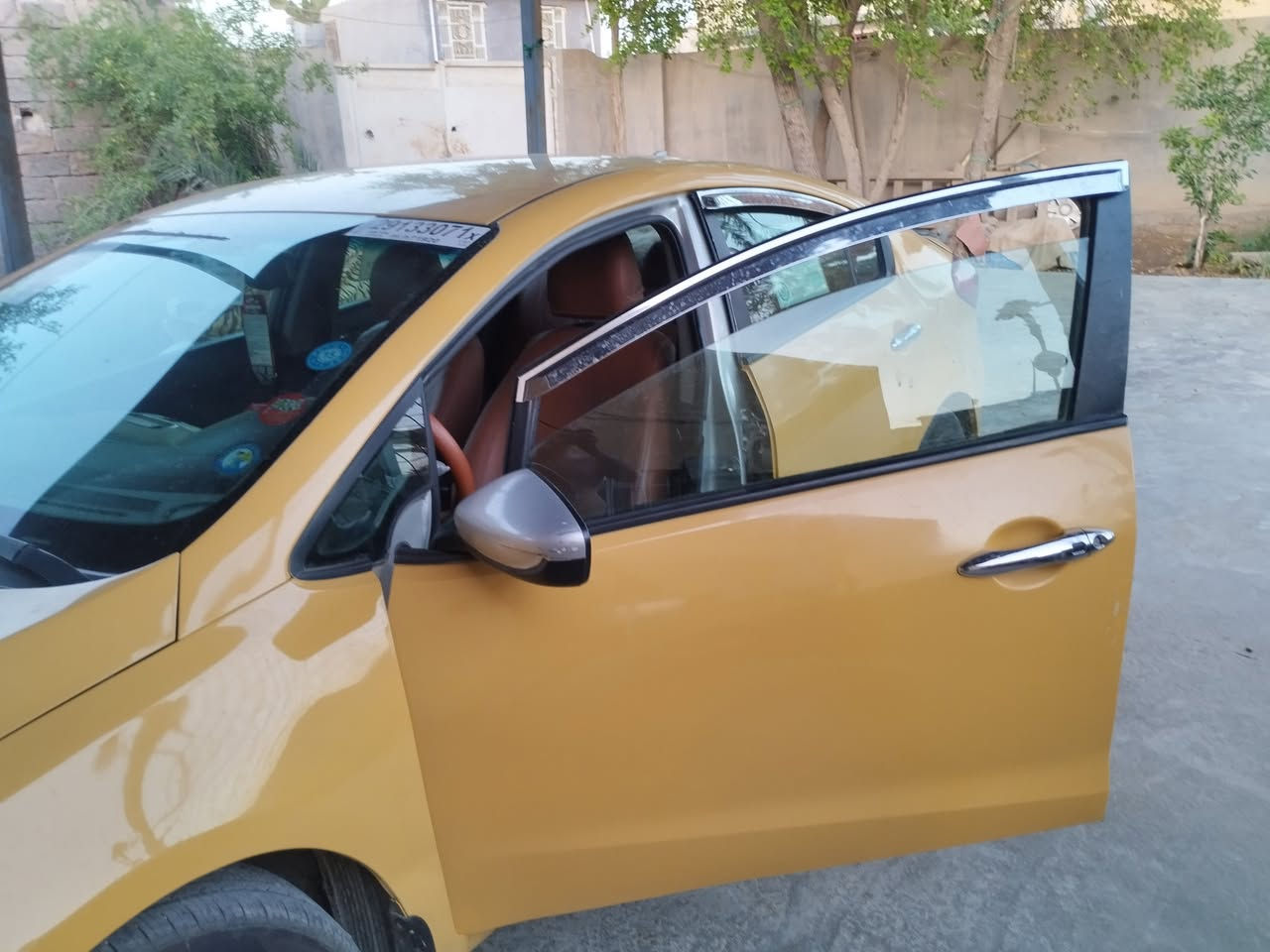 للبيع موديل 2014 بسمي كيا فورتي رقمي بي وات ساب ***********
