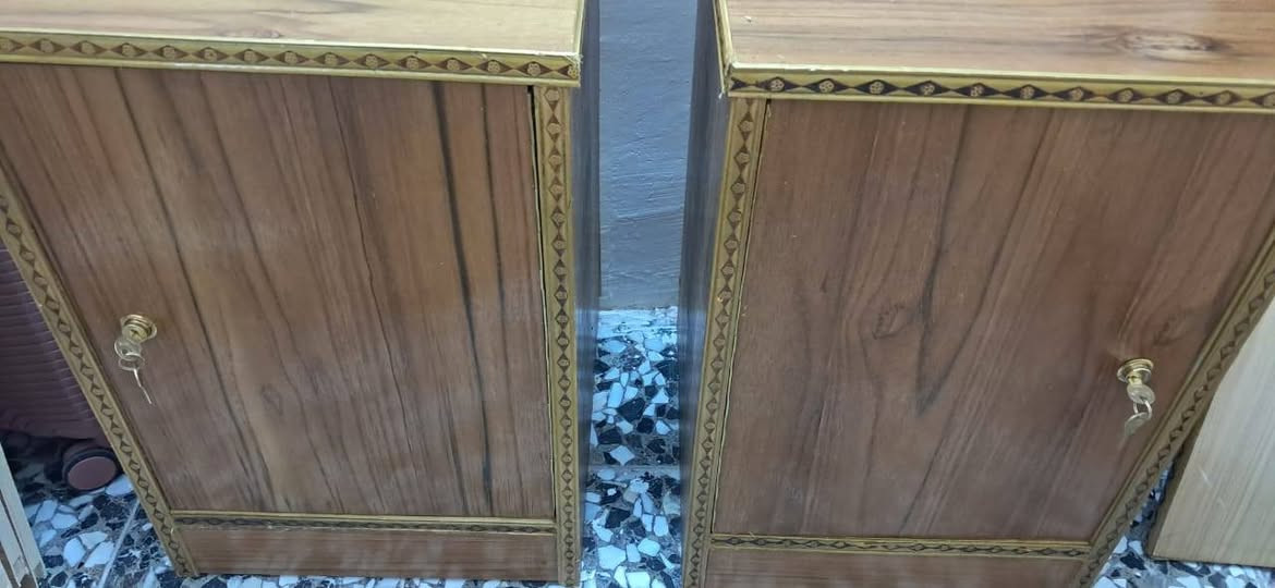 السلام عليكم غرفه ام السته طابقين للبيع بعده مامشدوده 
شوف عيونكم 
السعر 650 وبيه مجال العنوان نجف شارع المطار خلف مجمع جوهرة العرب *********** النجف, العراق

