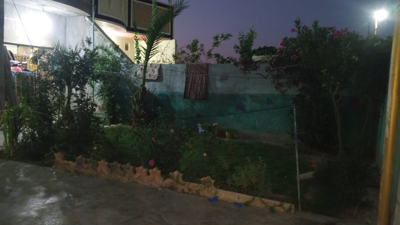 دار للبيع في تكريت حي الفرسان مقابيل جامعه تكريت مساحه الدار 250 السعر مناسب جدا ***********
