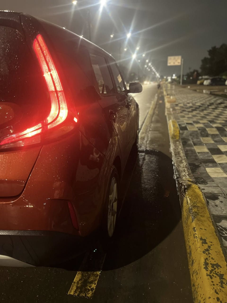 سلام عليكم شباب كيه صول موديل 2024
العنوان بغداد البلديات رقم الهاتف ***********
السياره مرتبه بس ما مخسوله صور الحادث بل منشور
