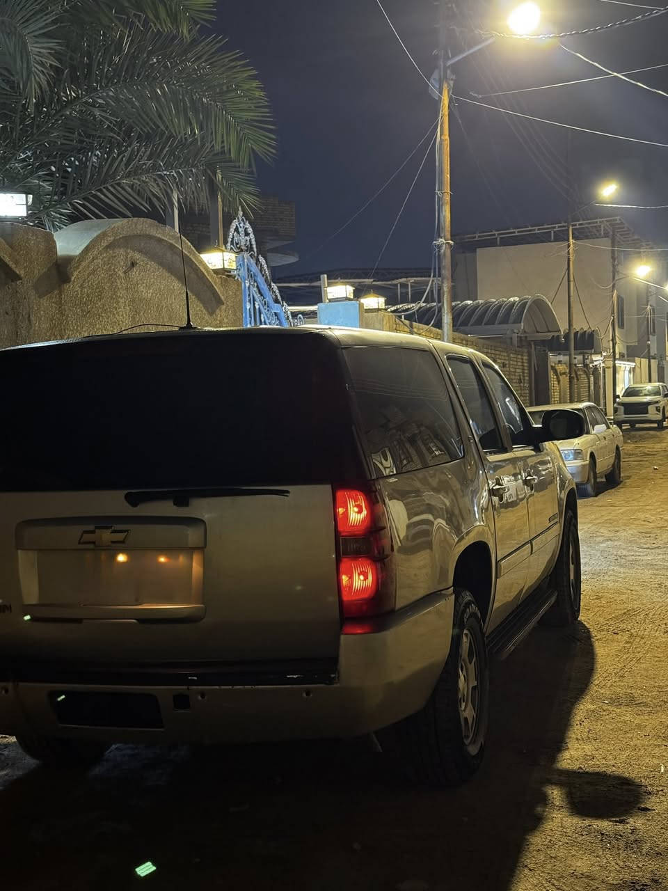 للبيع تاهو طويله 2007 وارد امريكي نقل جثه رقم كربلاء بيها معامله مال تحويل السياره حلوه ومرتبه تبريد ومحرك وكير بالكارتون تخم تاير جديد حداديه جديده مكان السياره البصره للاستفسار ***********
