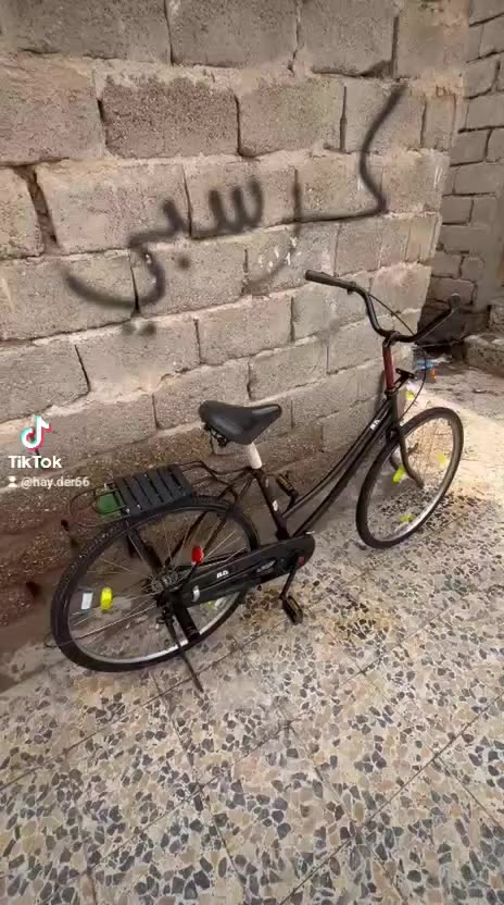 بايسكل للبيع الشركه BD الاصليه المفطره حاويه البايسكل موديل 22 المكان بصره شط العرب السعر ب 160وبيه مجال قليل غراضه كامله الرقم *********** تواصل عله الرقم نفسه
