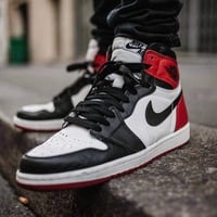 بسعر 10 ألف فقط  حذاء جوردن  🍁 تخفيضات تخفيضات  قياسات 41-42-43- فقط  ...