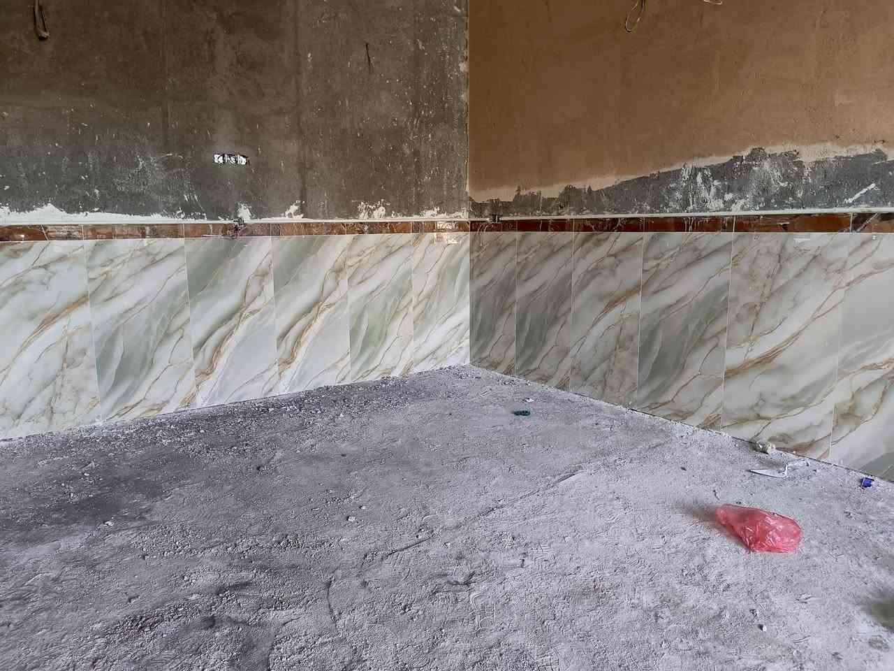 ***********خلفه سيراميك جداري وارضيات ومقالات عامه كرسته وعمل تسليم مفتاح وترميم البيوت نعمل بالنقد والقساط ***********
