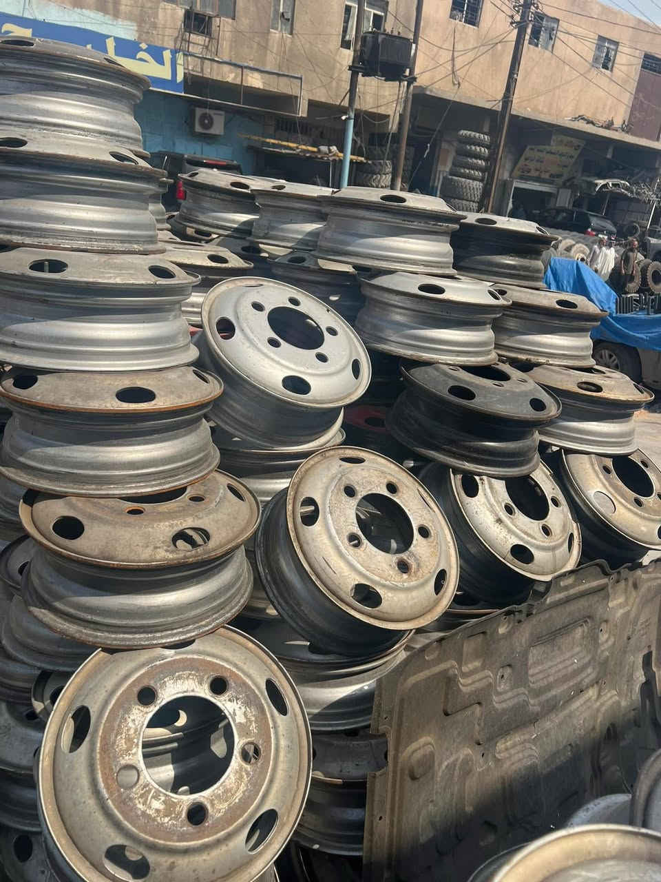 السلام عليكم وصل حاويه ويل كوستر 16 جوبلس
السعر  فتحه صغيره 25 الف 🔥
             فتحه جبيره 35 الف 😉
مكاني بغداد كراده مجمع مشن 
يوجد توصيل لجميع المحافظات 
***********
احمد
