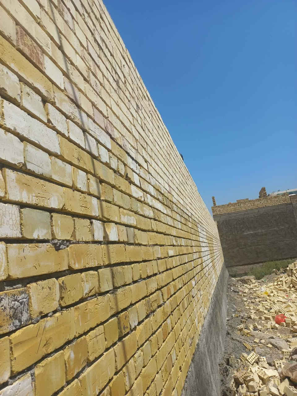 خلفة بناء شغل درجه اولى ستلام مهندس نشتغل جميع مناطق بغداد الكرخ ورصافه التزام بل مواعيد اتصال ***********
