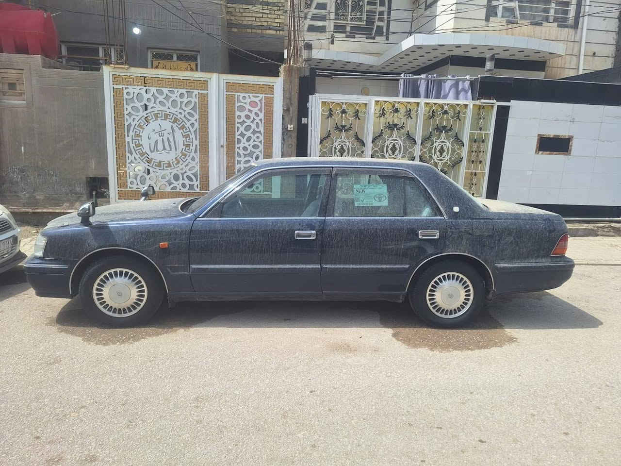 السلام عليكم  
راس الثور تكم موديل  1999 
رقم بغداد انكليزي بسمي سنوية 2031
صار اقل الشهر صاعدة هزة 
مكفولة من كص وضربة وصبغ واصوليات
شاصي 55 
مكينة وكير vvt3000
سيارة جديدة
تبريد شغال امامي خلفي 
ستيرن كهربائي
اي بي اس شغال 
مثبت سرعة 
شاشة اندويد 
الكشنات الخلفية كهربائي
لايت زنون السلام عليكم  
راس الثور تكم موديل  1999 
رقم بغداد انكليزي بسمي سنوية 2031
صار اقل الشهر صاعدة هزة 
مكفولة من كص وضربة وصبغ واصوليات
شاصي 55 
مكينة وكير vvt3000 
تخم تاير حداديه جديده
المكان.. النجف، الحيدريه 
للاستفسار  ، ***********
