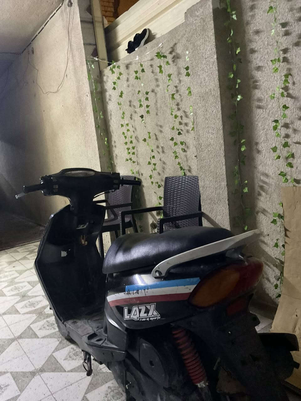 سلام عليكم ماكس قجمة موديل 2012 دراجة مكفولة مكينة خرسة نكرة سلف بكل وقت كهربائيات كلهة شغالة جيب فيتر وتعال افحص شرط ختم واحد بغداد الدورة ***********
