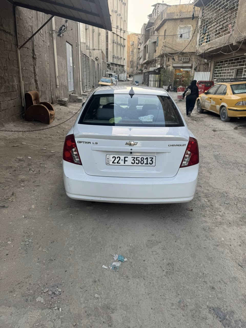 سلام عليكم سياره اوبترا 2013للبيع السياره جاهزه من كلشي السياره بيه قطعتين صبغ باب امامي سايق ونص باب خلفي جهت الصدر 
والباقي كله عله وضع الشركه السياره واير ما امبدل بيه ولا مفتوحه وضع شركه كتلوكاته كله بيه موجوده سبيره مال الشركه ما نازل الساره احله من الصور مكاني بغداد ***********
#السعر٩٢ورقه وبيه مجال حك الجيه
