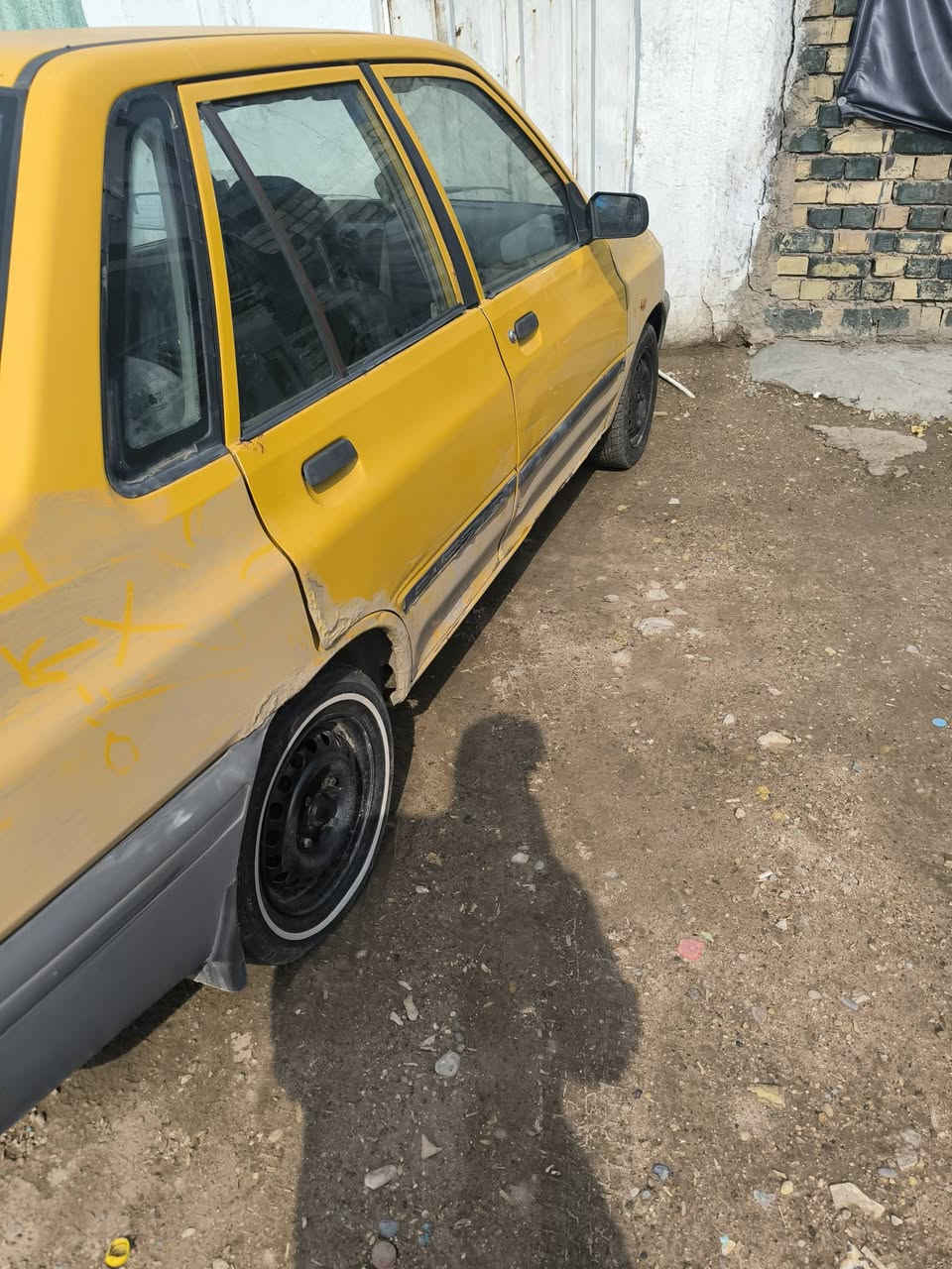 سايبه 2013
صدر جديد كهربائيات مكينه بس نمره 3 متجي 
راعيه بل كوت عنوان بغداد جديده 
***********
