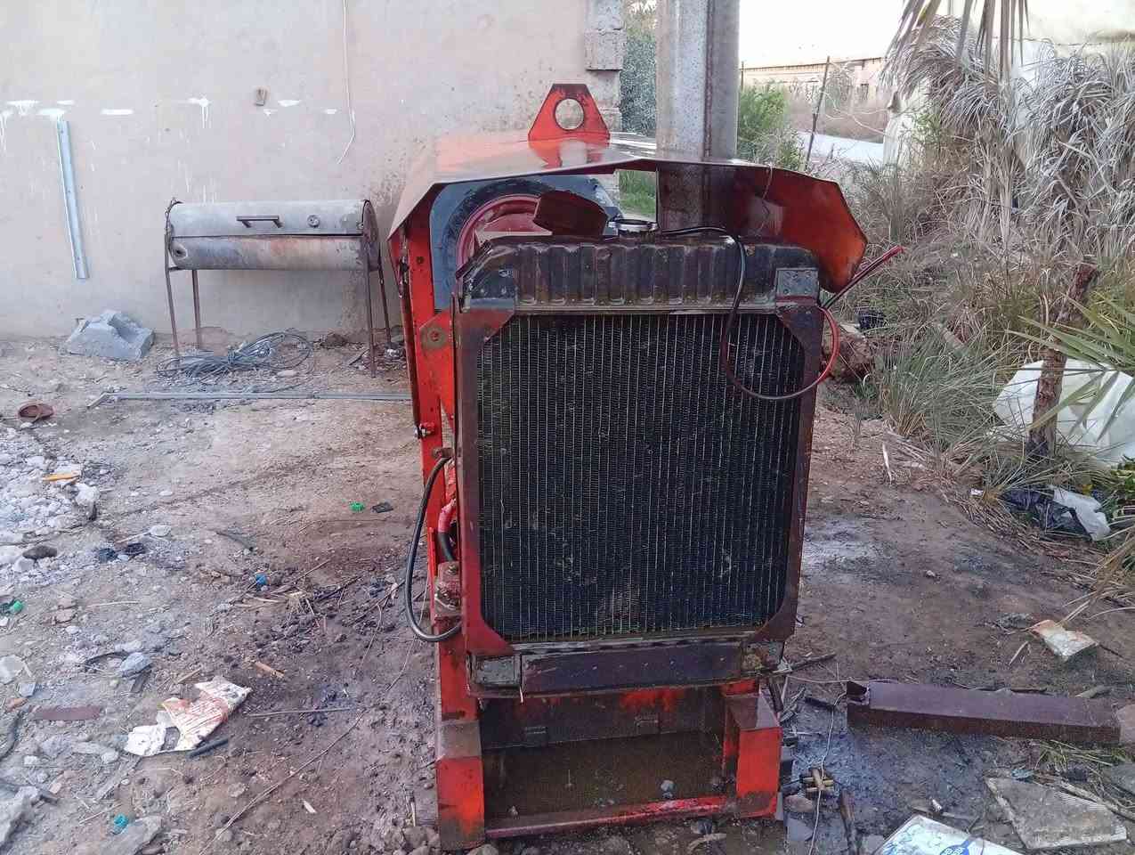 سلام عليكم من رخصت مدير لكروب مولد للبيع نوع فئات افيكو بلادي ممجفت خمسه وعشرين كيفي موقع اليوسفيه قصر لاوصط رقم الهاتف *********** غير متواجد على لفيس
