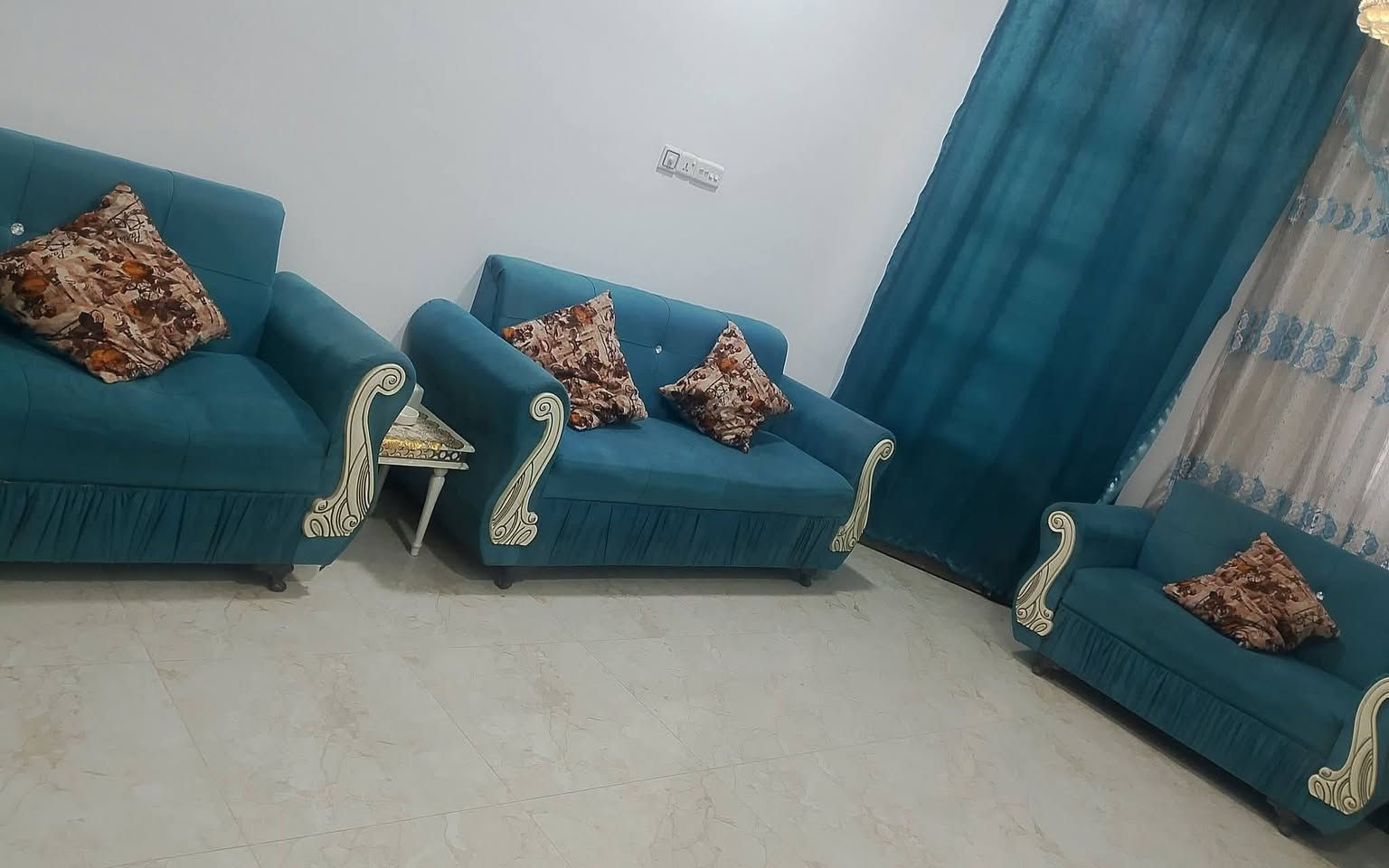 تخم 12 مقعد ب300 وبي مجال العنوان حي السلام


**إذا كنت صاحب هذا الإعلان وتريد حذفه لأي سبب، رجاءا أرسل رسالة إلى الدعم الفني**