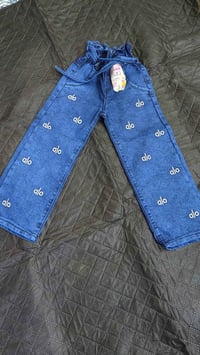 ملابس أطفال • ٤-٨ سنوات