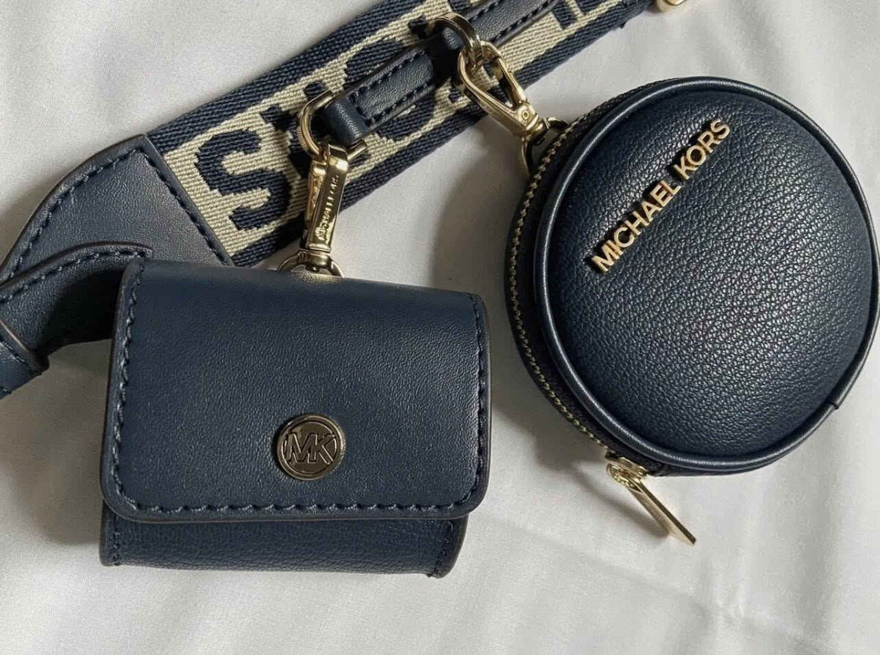 مايكل رياضي مكون من3 قطع اصليه


**إذا كنت صاحب هذا الإعلان وتريد حذفه لأي سبب، رجاءا أرسل رسالة إلى الدعم الفني**